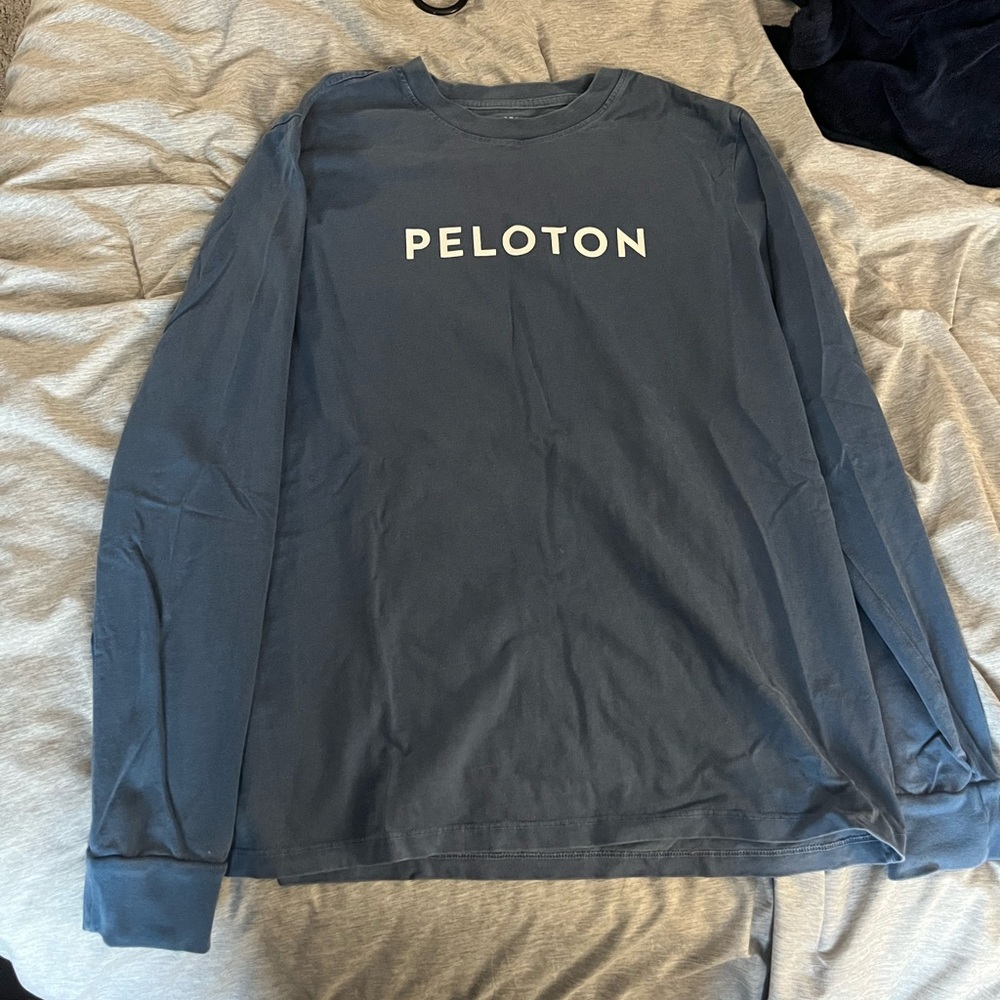 Peloton Men's Blue Long Sleeve Shirt